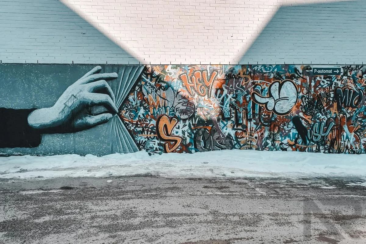 Beautiful Graffiti Moment